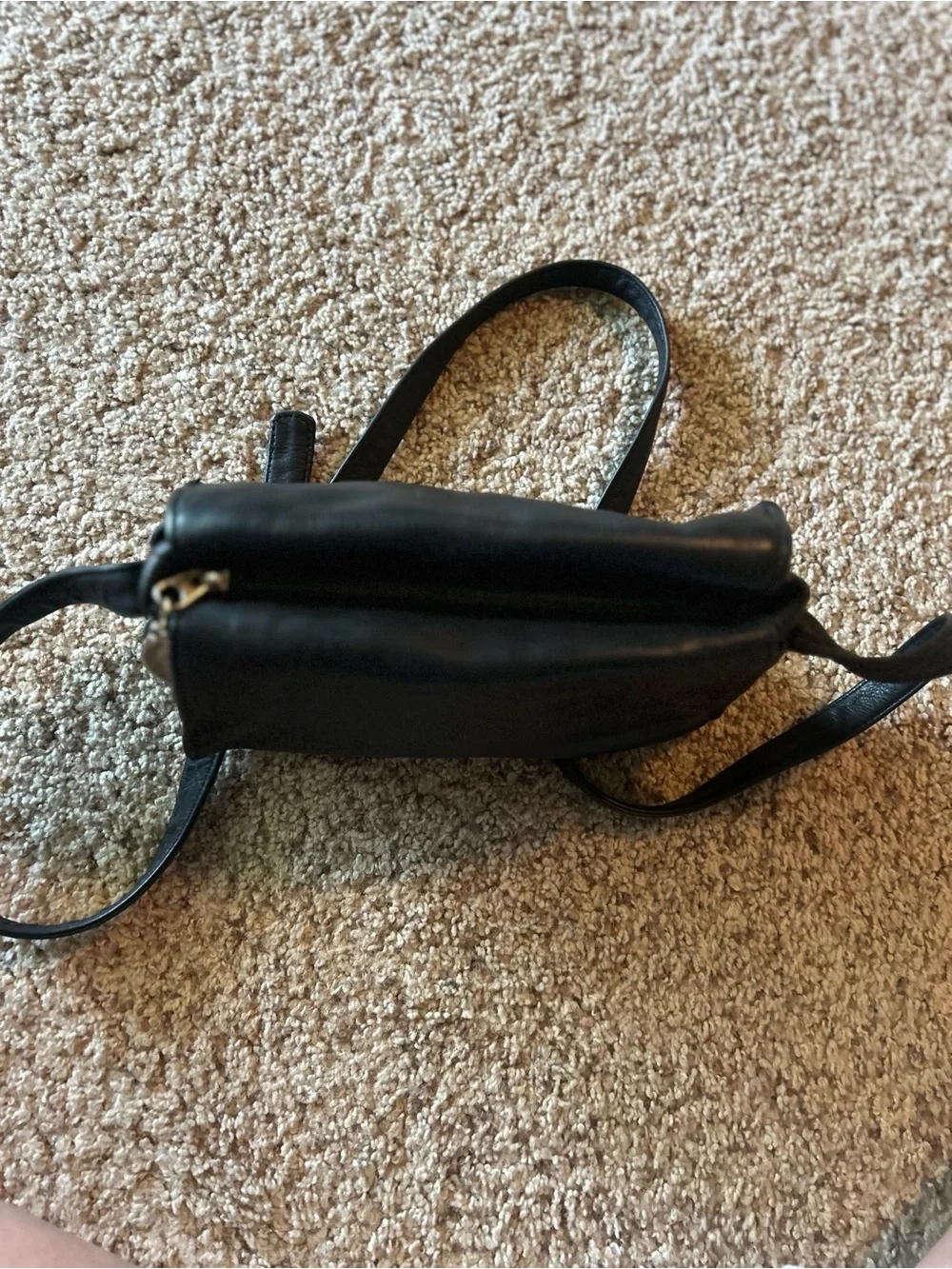Classic Stone Mountain Black Leather Crossbody Purse